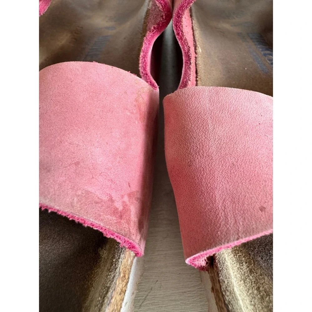 Birkenstock pink Arizona sandals size 38‎ (women's US 7-7.5)